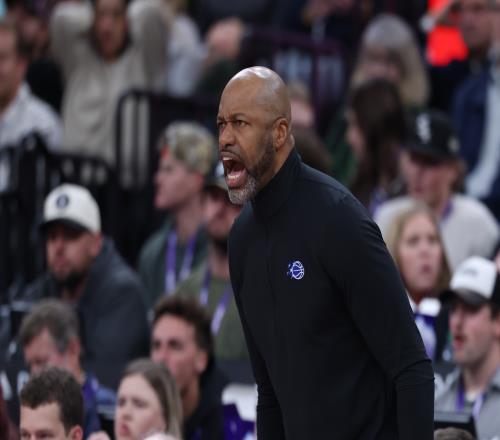 今日英超趣,曼联急刹致,利物浦切尔,时时彩,彩票平台,数据分析,在线投注,高频彩票