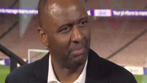 罗马与薩勒尼塔納战成2-2，意甲第36轮上演扣人心弦的平局对决！